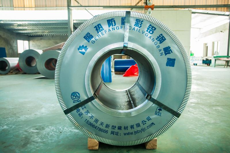 ���̰���